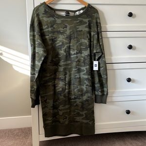 Gap camo sweatshirt dress (size XS)